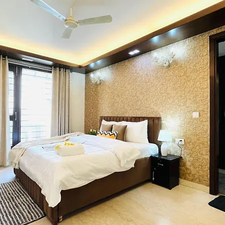 Olive Serviced Apartments - Defence Colony New Delhi Room photo