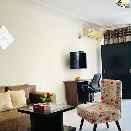Olive Serviced Apartments - Defence Colony New Delhi Exterior photo